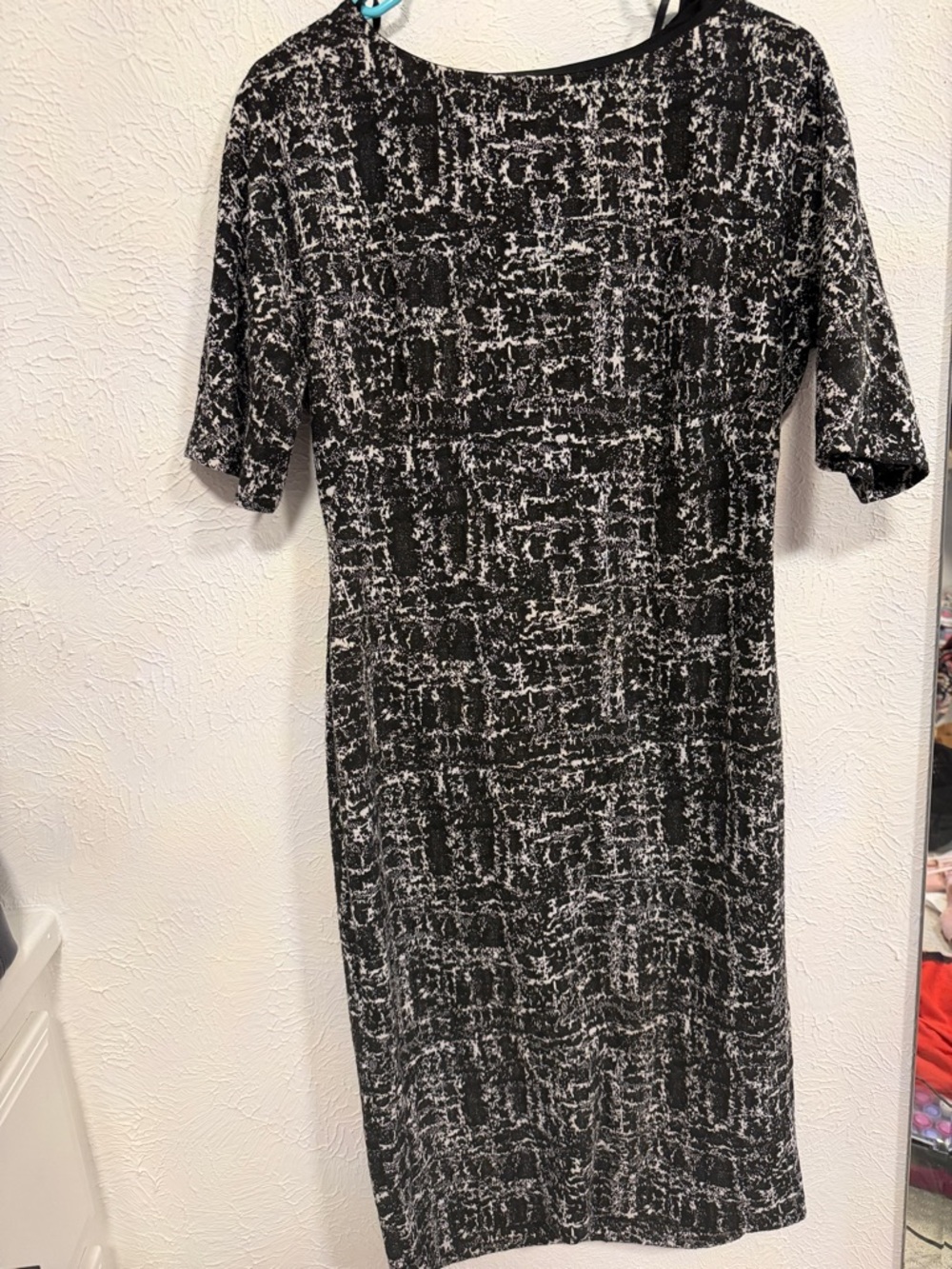Maggy London Black & White Patterned Women’s Sheath Dress